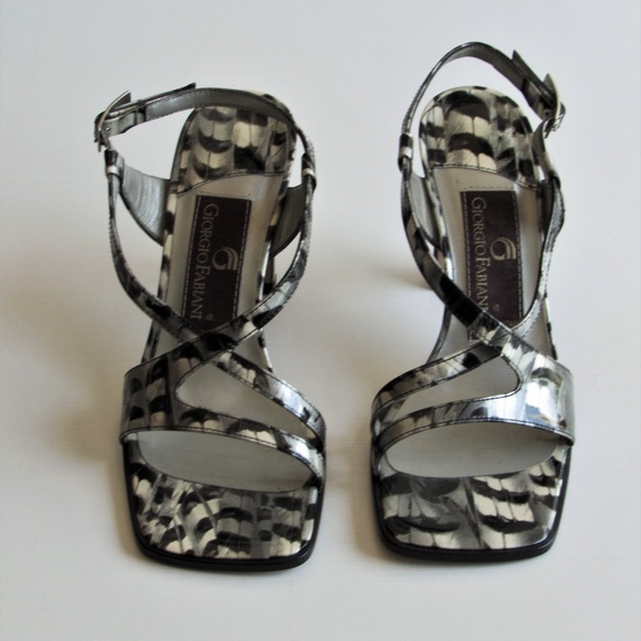 Giorgio Fabiani Black/Silver Patent Leather sandal - Picture 3 of 8